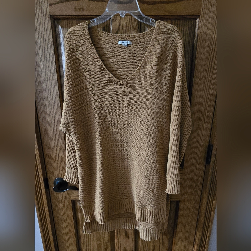 Women's Tan Sweater